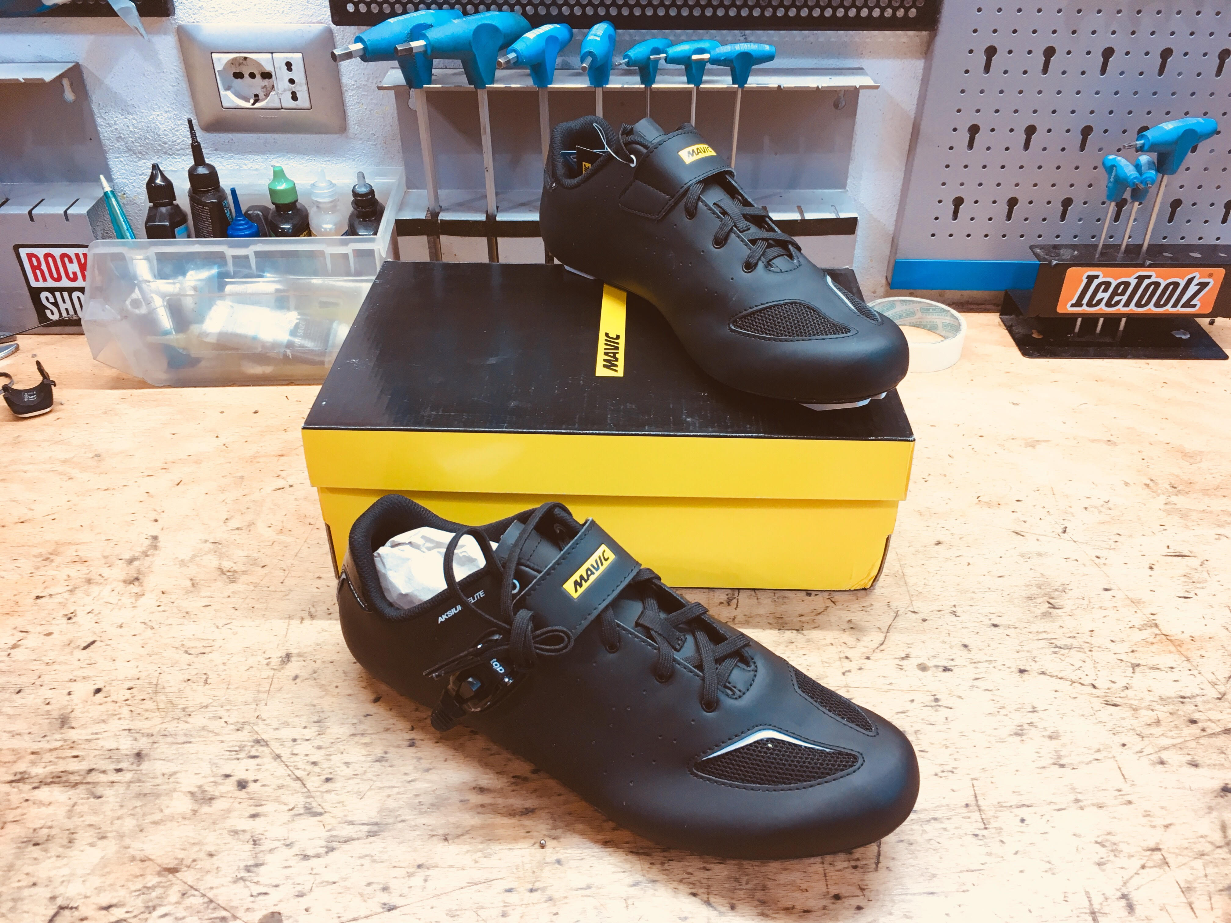 mavic aksium elite 3 shoes
